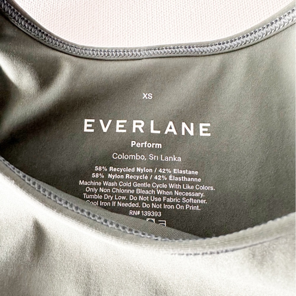 Everlane The Perform Tank Top Pine Green XS Women's - Picture 4 of 7